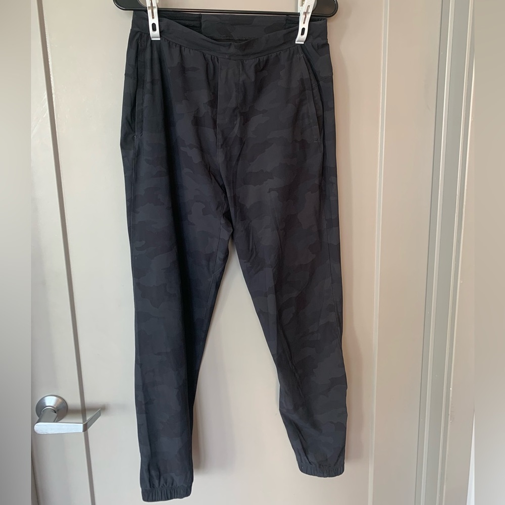 Men’s Lululemon Surge Joggers